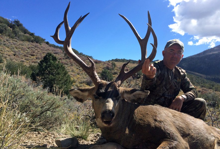 Nevada/Utah Mule Deer hunting Outfitters/Guide | Leeder Hunting